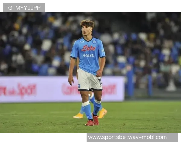 曼城年轻中场杰登赫斯基租借加盟谢周三成功体检即将披上新战袍