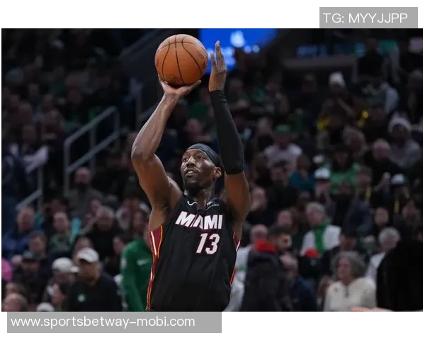 阿德巴约表现尚可9投5中贡献15分10篮板1助攻2抢断1盖帽继续提升空间 阿德巴约表现尚可9投5中贡献15分10篮板1助攻2抢断1盖帽继续提升空间